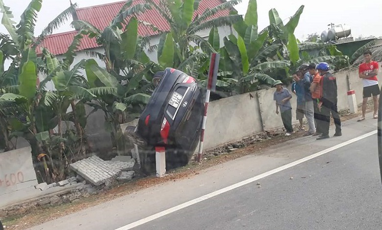 z821631946239_6cd1a98c3226518f8bb5f4a46971d5b7