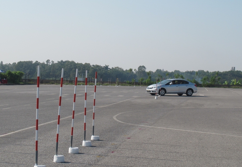 thi-thuc-hanh-hang-B2