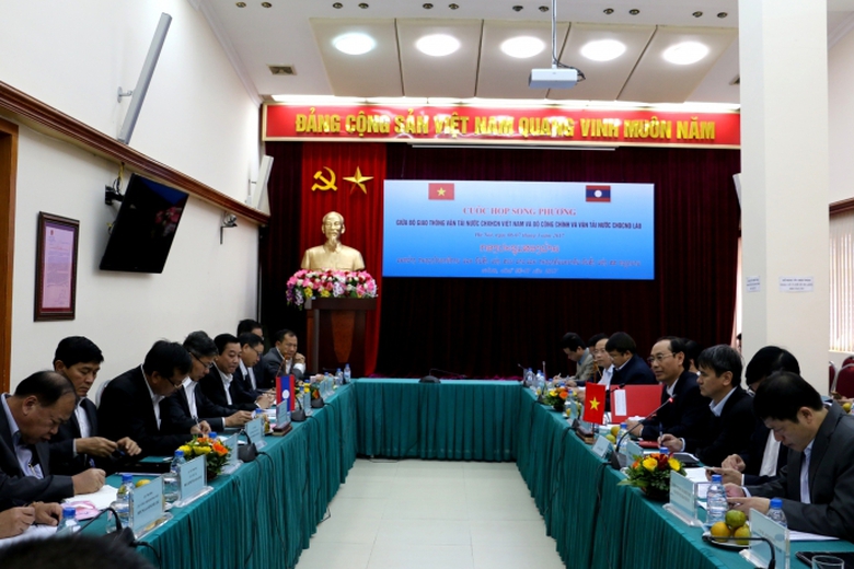 Bo-GTVT-hop-Bo-Cong-chinh-van-tai-Lao