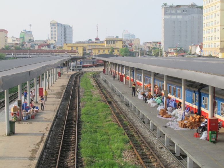 tap-ket-trang-thiet-bi-phuc-vu-hanh-khach