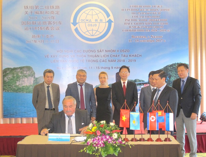 hoi-nghi-gio-tau-OSZD