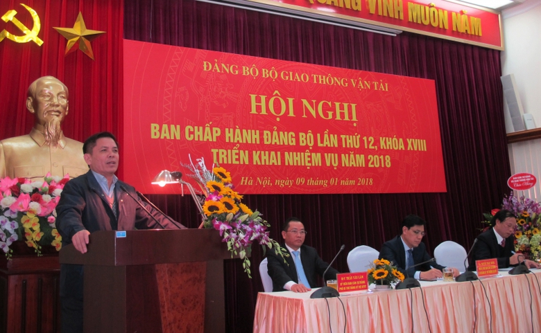 Bo-truong-bo-GTVT-Nguyen-Van-The