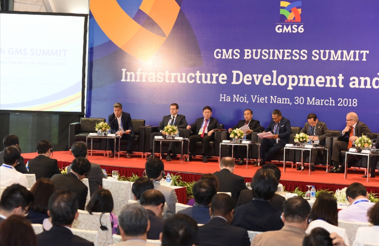 phien-hop-GMS-ve-dau-tu-ha-tang