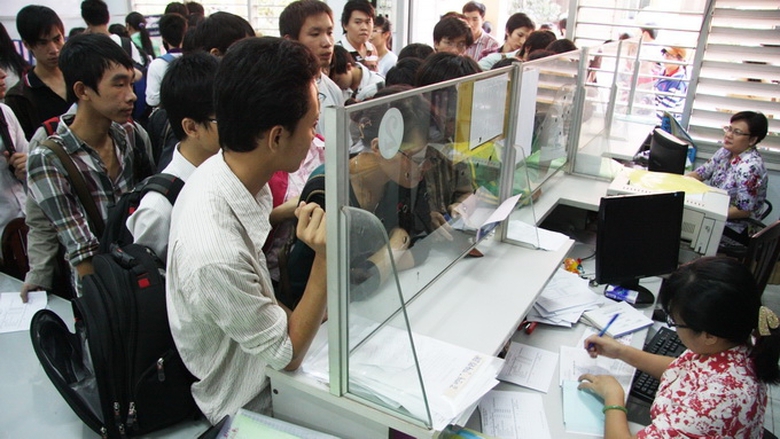 mien_phi_ve_tau_cho_hoc_sinh_dai_hoc