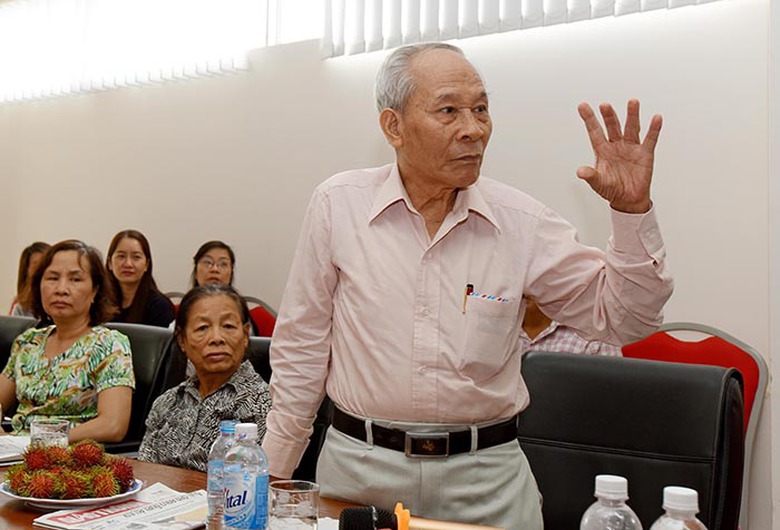 Cựu nh&agrave; b&aacute;o Phạm B&iacute;ch chia sẻ t&igrave;nh cảm với đội ngũ