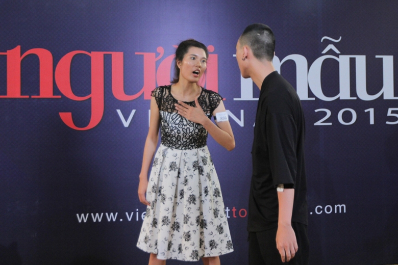 Doan Thi Huong va Hoang Anh Tu (5)