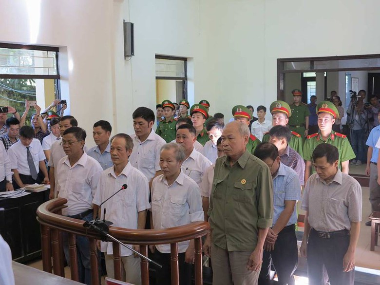 can-bo-dong-tam-bi-xet-xu