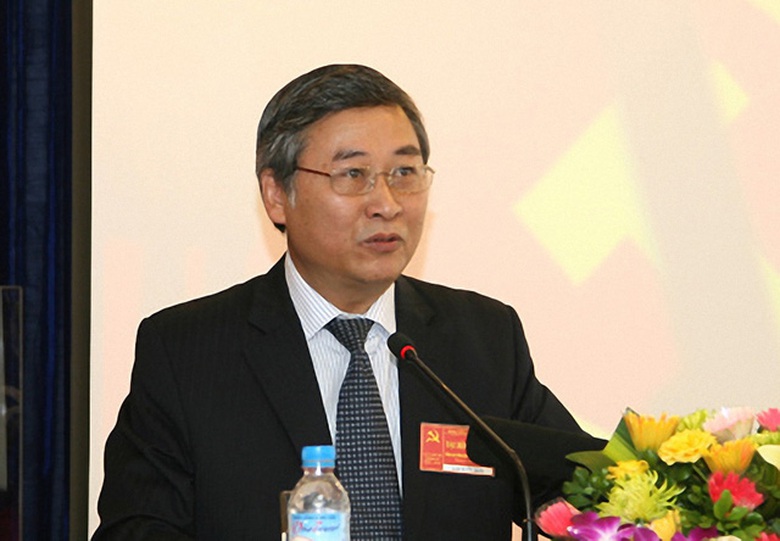 ph&iacute; th&aacute;i b&igrave;nh