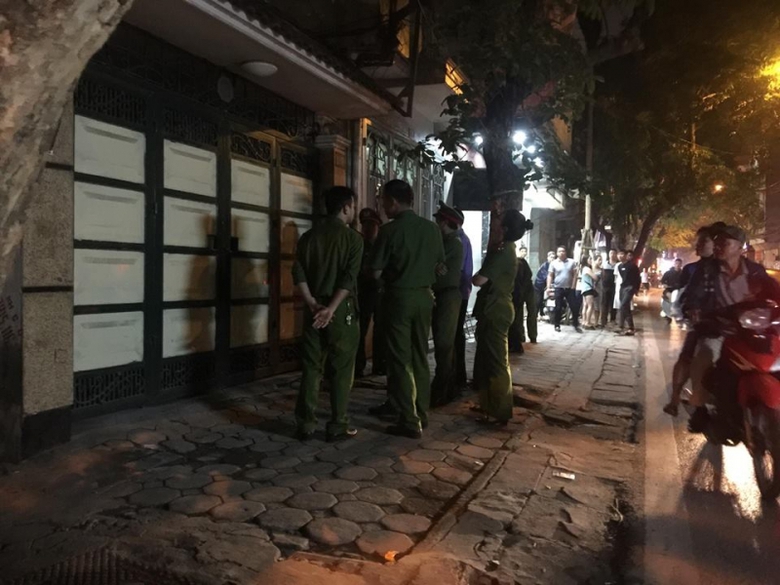 30429516_2191960121085848_1772613929_n