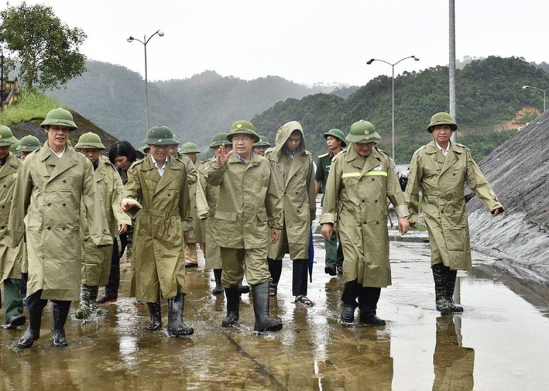 Phó Thủ tướng Trịnh Đình Dũng chỉ đạo kh