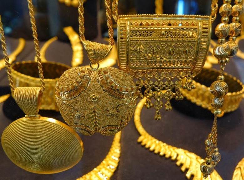 Gia-vang-hom-nay-9-4-2017-khep-tuan-giao-dich-kich