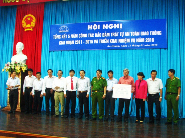 khong-co-truong-hop-ngoai-le-trong-xu-ly-vi-pham-g