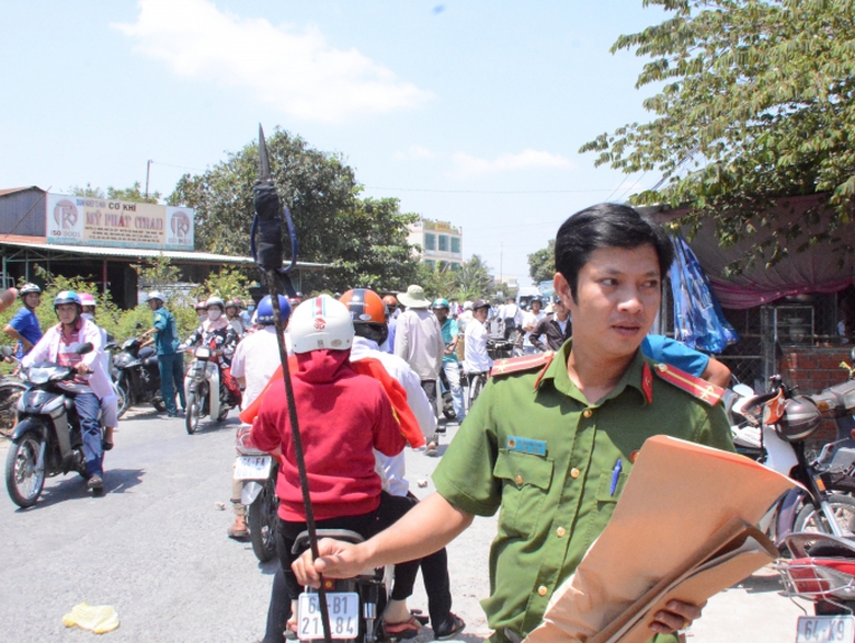 khong- che-thanh-cong-doi-tuong-dam-trong-thuong-t