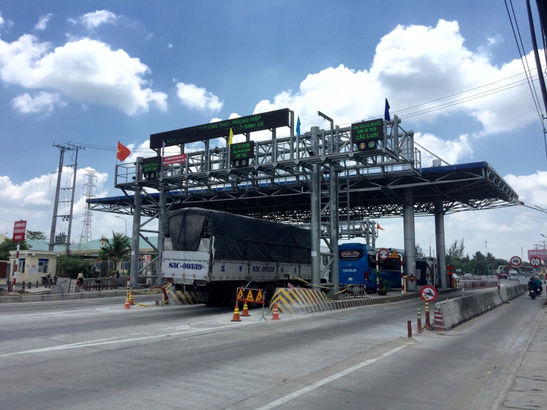 bot-can-tho-phung-hiep-lai-nong3