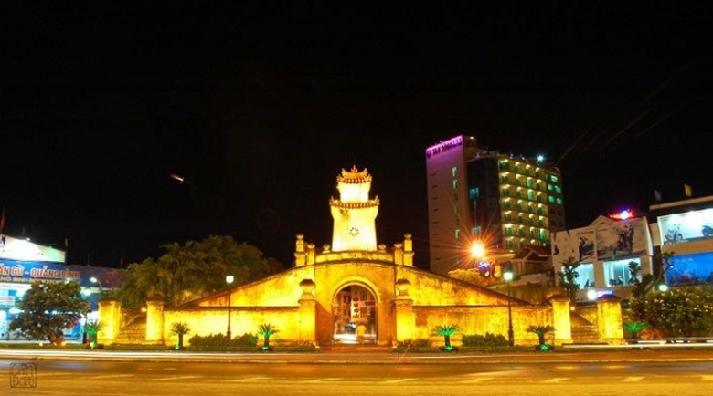 Quang-Binh-quan-ve-dem