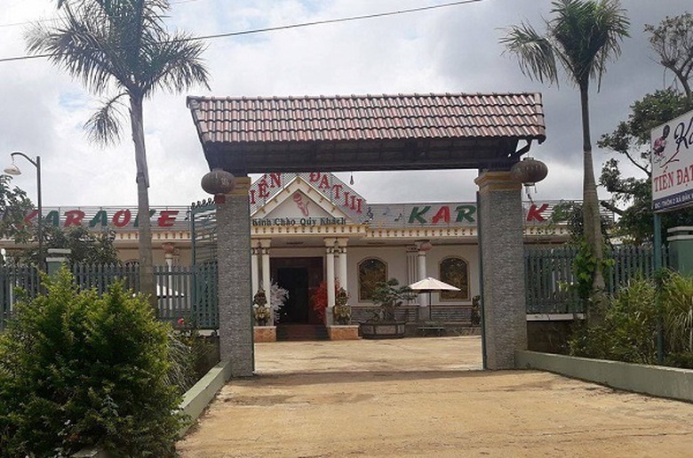 con-bi-thu-danh-nguoi-2