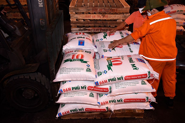 Tấn Đạm Phú Mỹ thứ 10 triệu được đóng