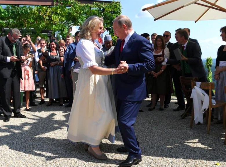 Ảnh chụp M&agrave;n h&igrave;nh 2018-08-18 l&uacute;c 22.59.33