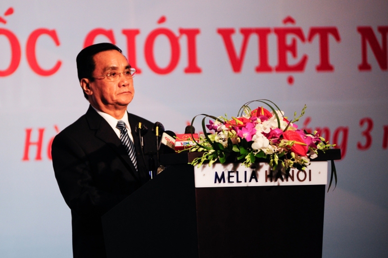 Thủ tướng L&agrave;o Thongsinh Thammavong.
