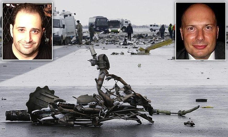 Cơ trưởng (b&ecirc;n tr&aacute;i), Cơ ph&oacute; (b&ecirc;n phải)