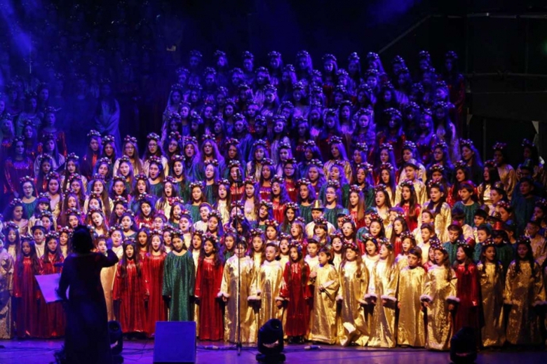 Dàn hợp xướng Syria al-Farah tại Nhà hát 