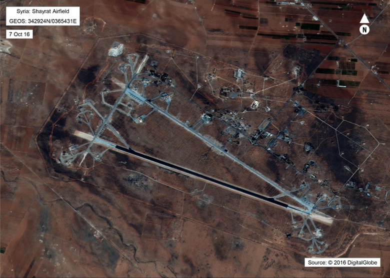 H&igrave;nh ảnh vệ tinh căn cứ qu&acirc;n sự Syria nơi Mỹ tấn c