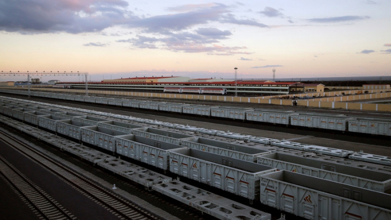 Nh&agrave; ga h&agrave;ng h&oacute;a được Tập đo&agrave;n Cầu đường Trung Quốc