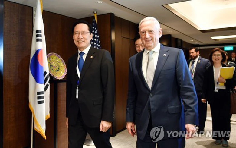 Bộ trưởng Quốc phòng Hàn Quốc và ngưo