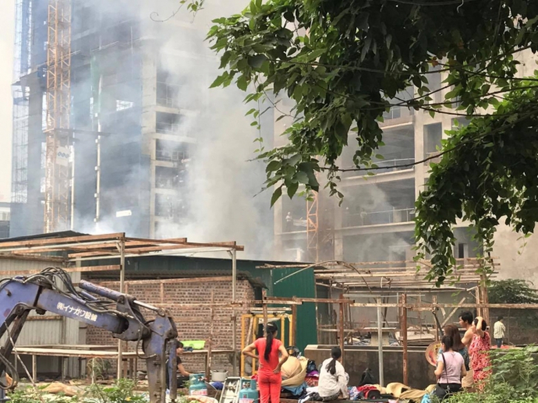 ch&aacute;y ở Trần B&igrave;nh