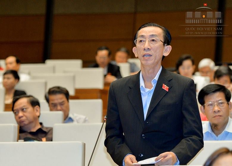 ĐB Trần Ho&agrave;ng Ng&acirc;n