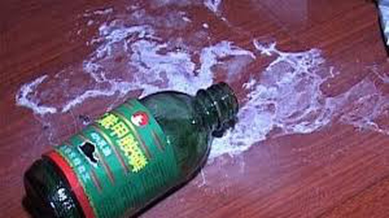 bố &eacute;p hai con uống thuốc s&acirc;u tử vong