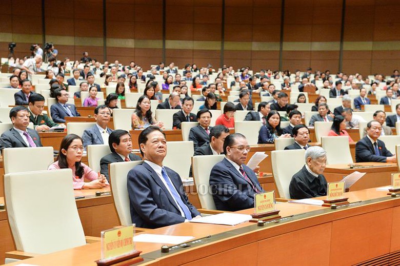 C&aacute;c ĐBQH tại phi&ecirc;n bế mạc