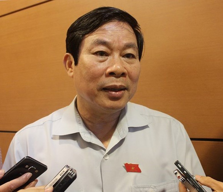 nguyễn bắc son Mobifone mua AVG