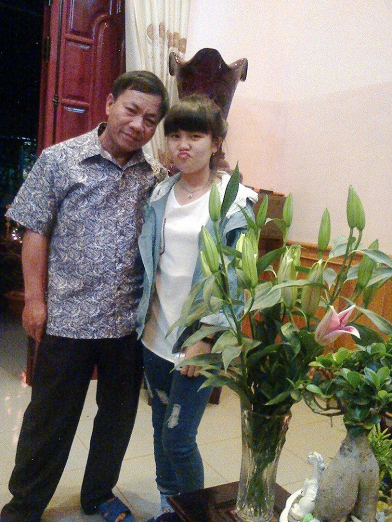 Hai bo con anh Cuong chau Thuy (H&igrave;nh Facebook)