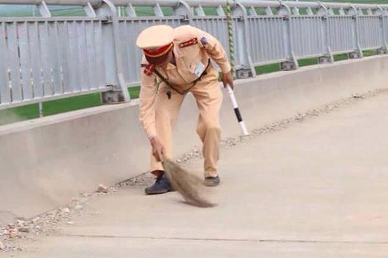 11128120_948417038516076_91376812_n