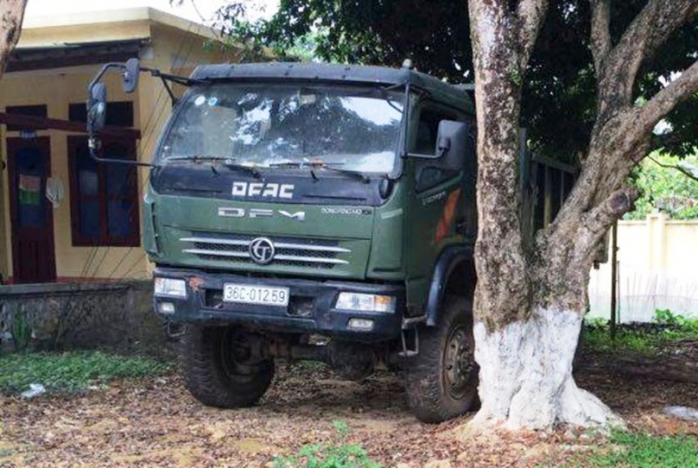 Khởi- tố- h&igrave;nh- sự- vụ- l&acirc;m- tặc- t&agrave;n- ph&aacute;- rừng