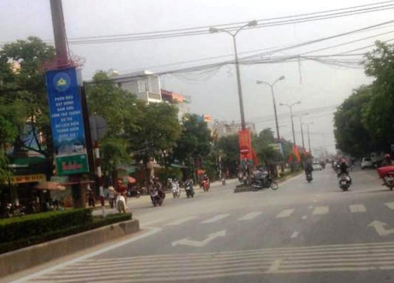 nữ-sinh-lớp-10