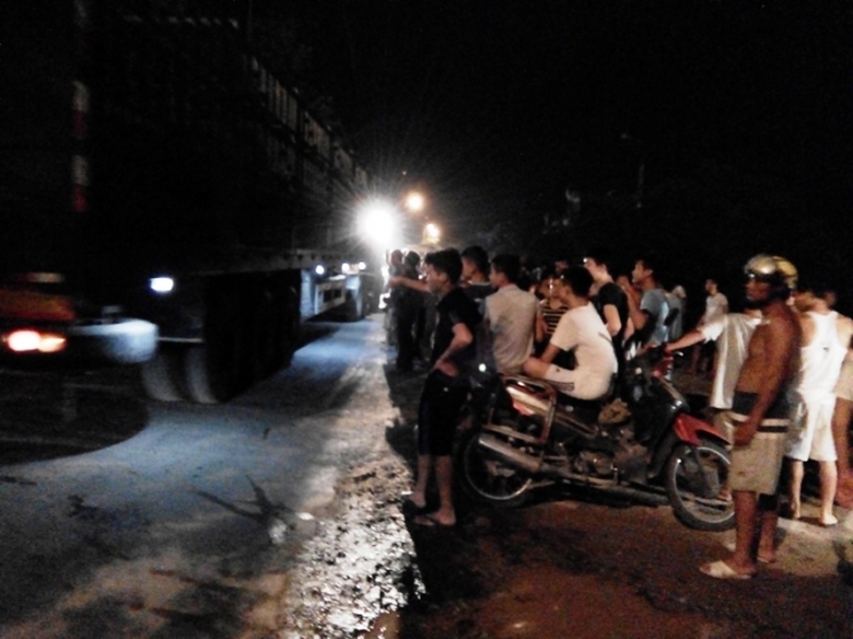 Tai- nạn- xe- m&aacute;y- người- d&acirc;n- cho- rằng- do- Cảnh