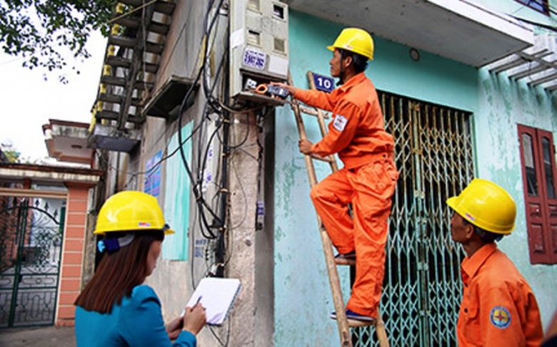 nhiều - d&acirc;n -ă-cắp-điện