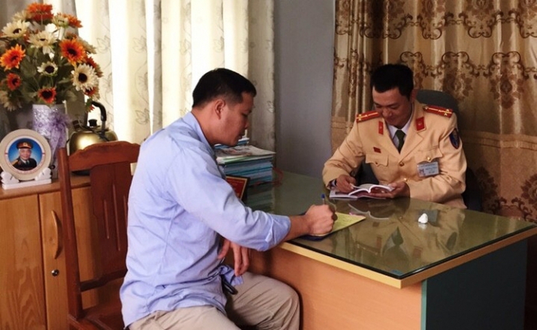 Th&ocirc;ng -tin- mới- vụ- xe- đầu- k&eacute;o- lạng- l&aacute;ch- đ&aacute;n