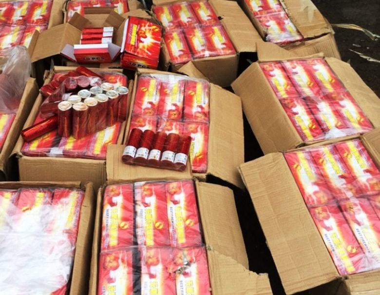 CSGT -Thanh- H&oacute;a- bắt- xe- tải- vận- chuyển -tr&aacute;i-