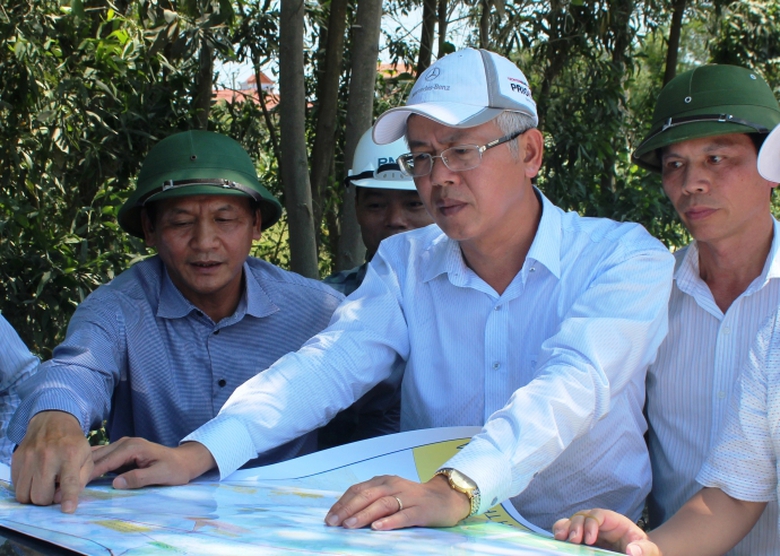 Thị -s&aacute;t -hiện -trường- dự &aacute;-n cao- tốc- Bắc &ndash; Nam