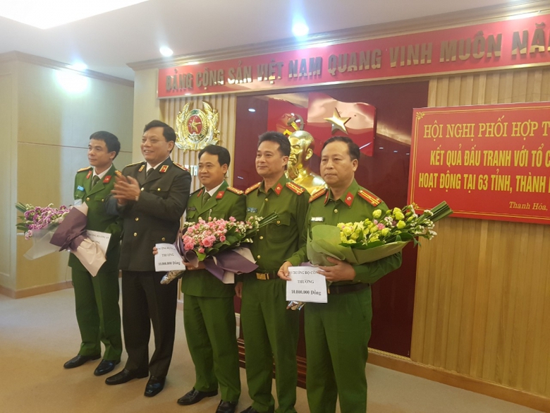 a33fcaeaefb60ce855a7