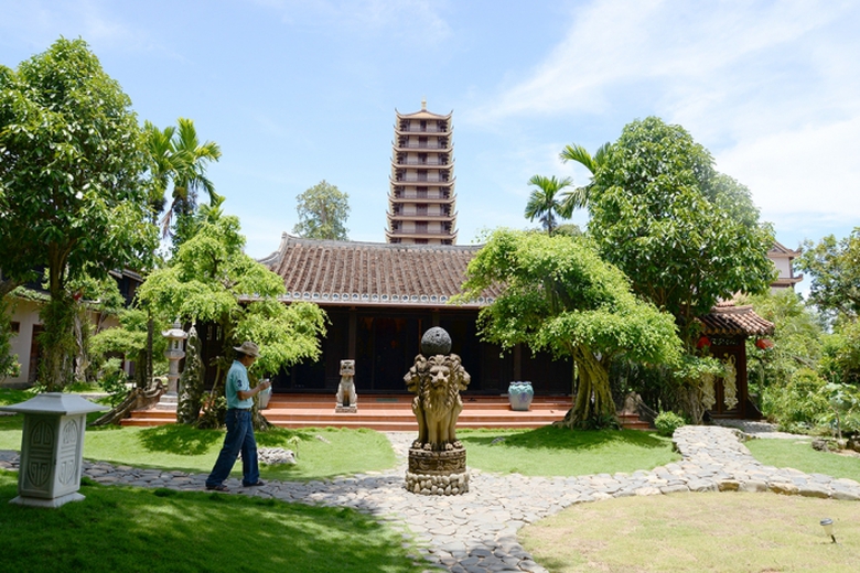 4 Khu nh&agrave; cổ.