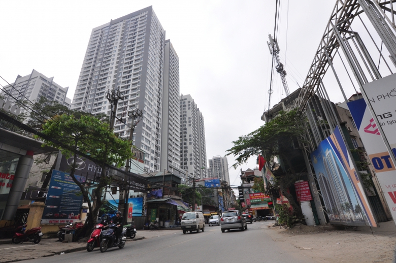 1 Đường Nguyễn Tu&acirc;n chỉ dải 1,1km, rộng khoảng 6m 