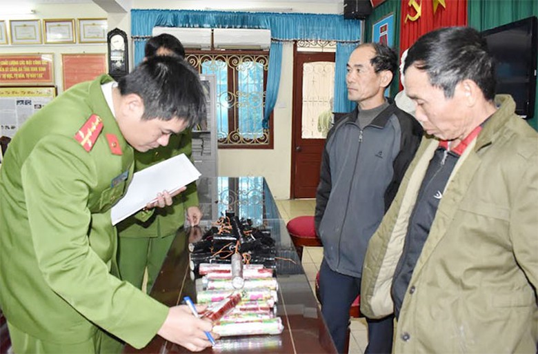 23b95044-b5af-4bc2-b37d-cc44b5f33382.1.buon2