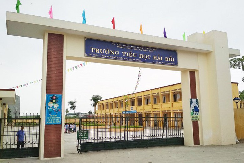 hieu-truong-truong-tieu-hoc-hai-boi