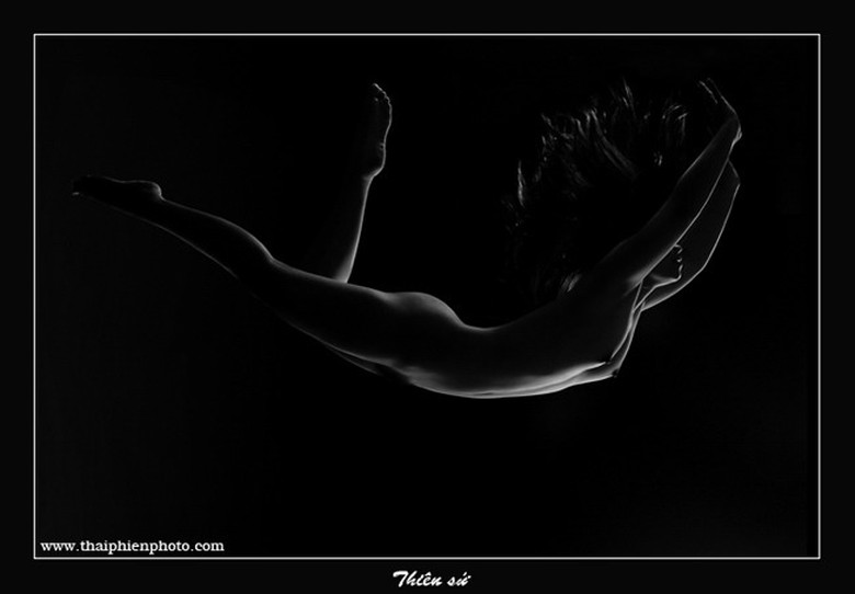 Nguyễn Th&aacute;i Phi&ecirc;n. Thi&ecirc;n sứ