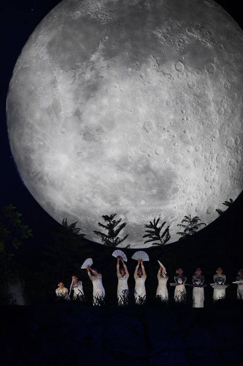 26-15346048742731935780547