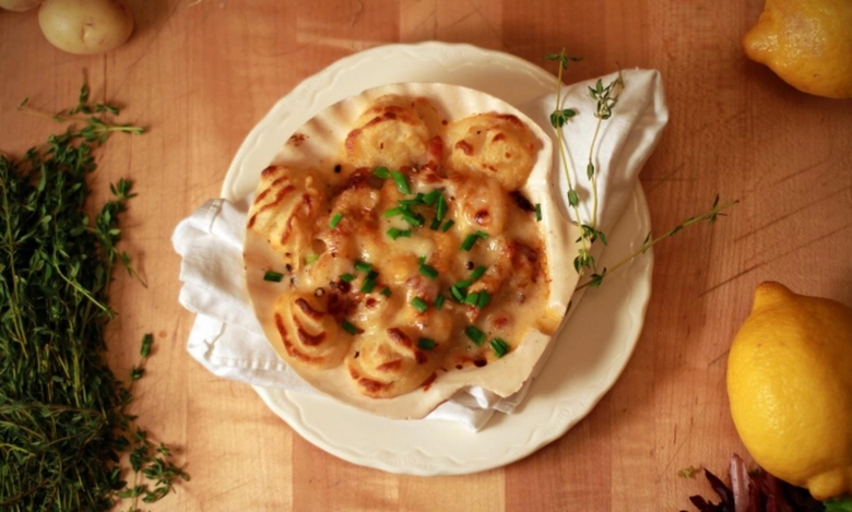 Coquilles Saint-Jacques. M&oacute;n ăn l&agrave;m từ s&ograve; điệp, ra